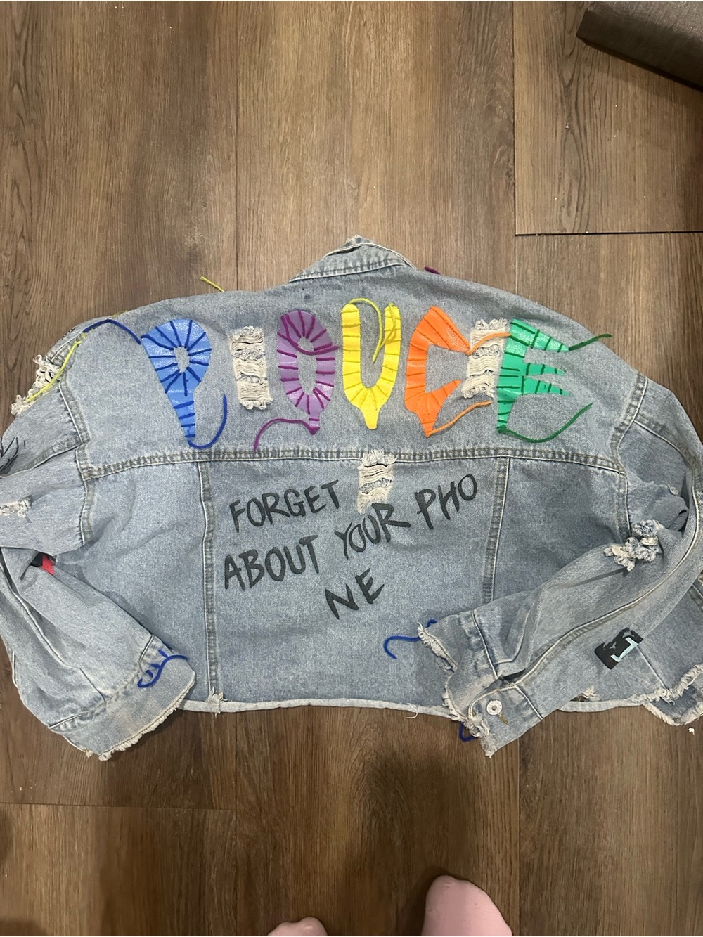 AKIRA Light Wash Denim Jacket with Multicolor Embroidery & Studs - Picture 6 of 7